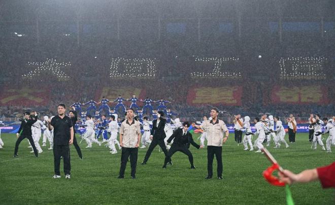 FIFA确认皮球未碰线缆 哈兰德父亲:胜利被抢走了!