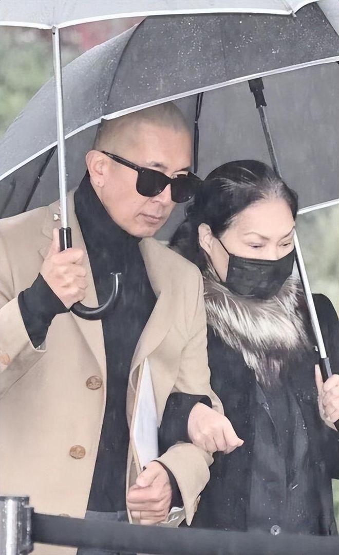 有一种青春叫梅罗!伊利"7·10"威海之夜唤醒一代人记忆