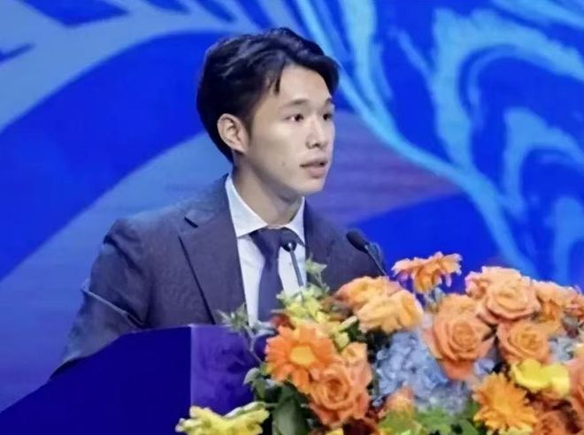 双喜临门！前国青队长敲定后，辽篮又迎喜讯，曝杜锋之子即将加盟
