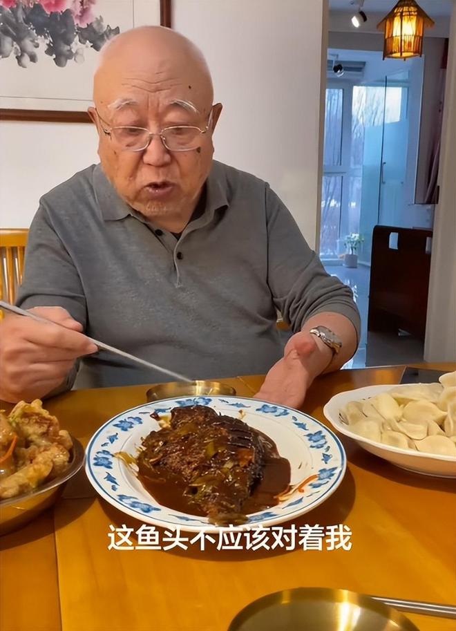 乒乓球全锦赛:马龙/许昕晋级男双16强
