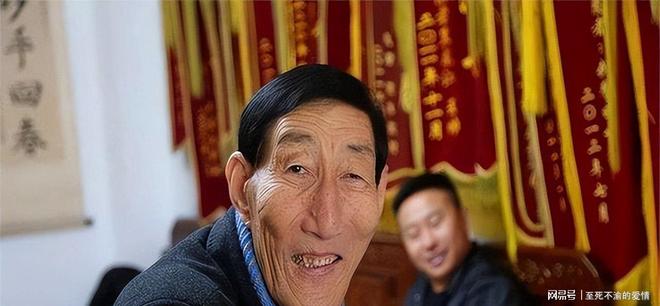 4年2.75亿！浓眉寻求大合同！38岁年薪7500万