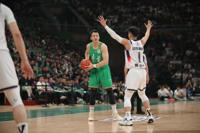 结束18年NBA生涯!37岁巴图姆正式宣布退役 生涯总薪水超2亿美元