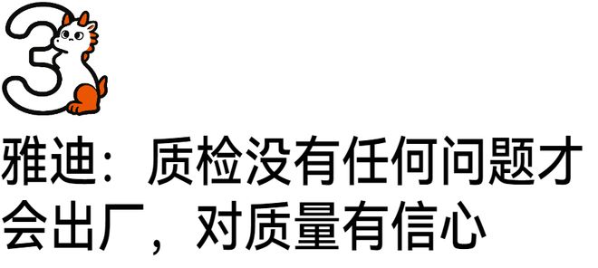 黑色短裙:那不是界限,是我在行走中重新确认步伐幅度的标记
