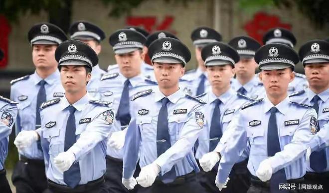天津男篮新主帅出炉:聘用加拿大冠军教头朱利叶斯 上季两任土帅倒数第三