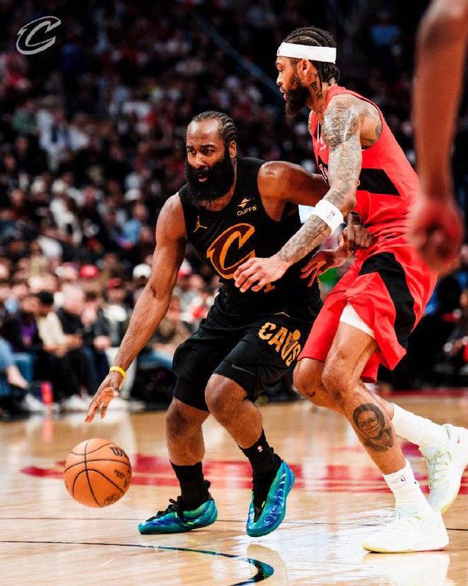 NBA夏联:爵士加时1分险胜老鹰 榜眼彼得森首秀28+8失误